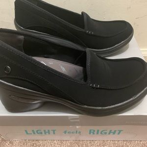BZEES shoes for women size 7.5